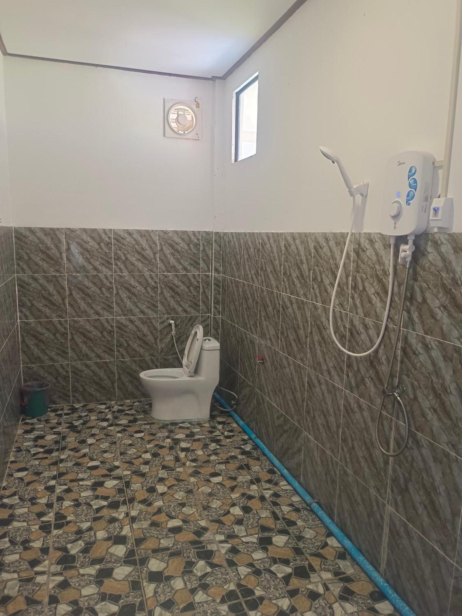 Dd Guesthouse Ванг Виенг Екстериор снимка