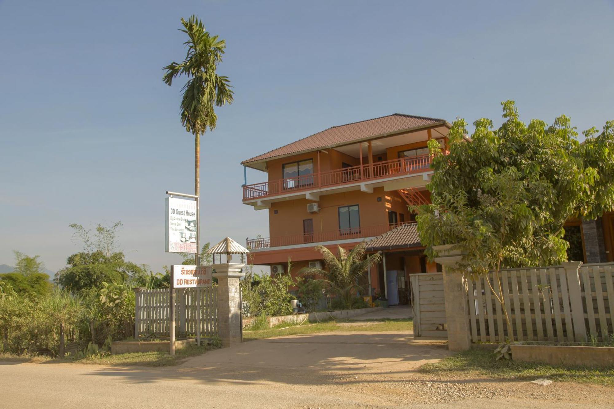 Dd Guesthouse Ванг Виенг Екстериор снимка
